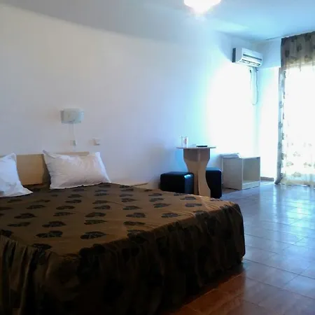 Vila Nobila ホテル コスティネシュティ