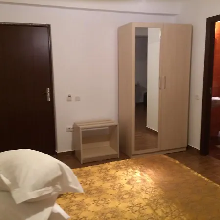 Vila Nobila ホテル 4*